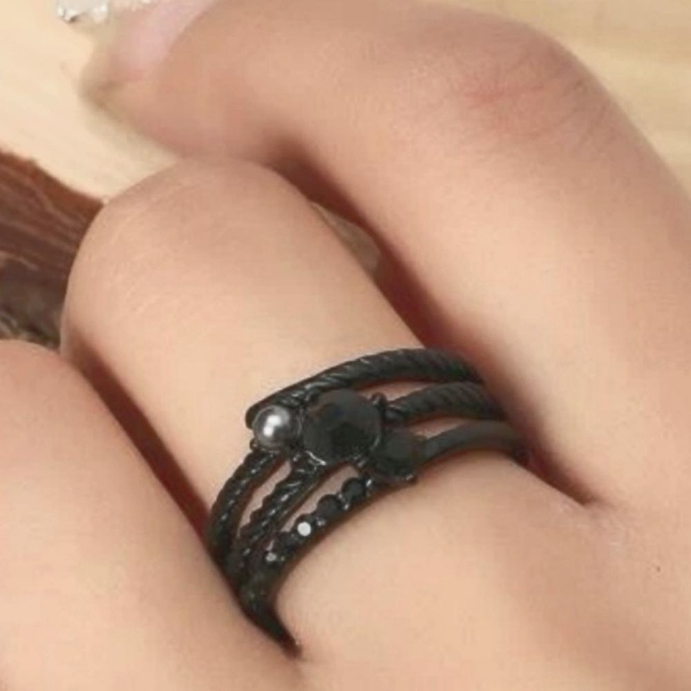 Black Textured Ring